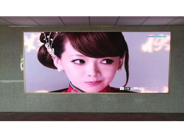 导致LED显示屏模组出现偏色现象的原因是什么?